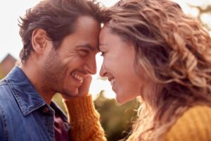 happy couples have attitude of gratitude